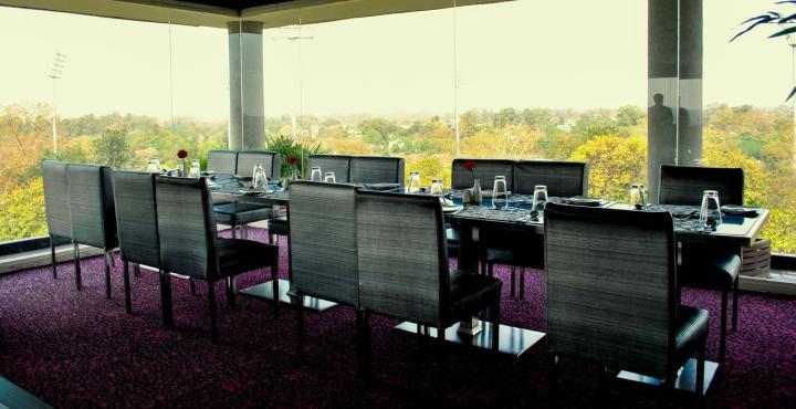 Hotel Shivalikview Chandīgarh エクステリア 写真