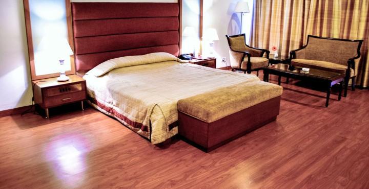 Hotel Shivalikview Chandīgarh エクステリア 写真