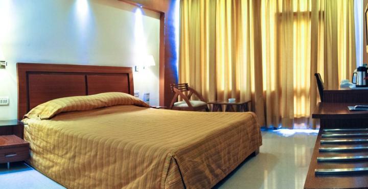 Hotel Shivalikview Chandīgarh エクステリア 写真