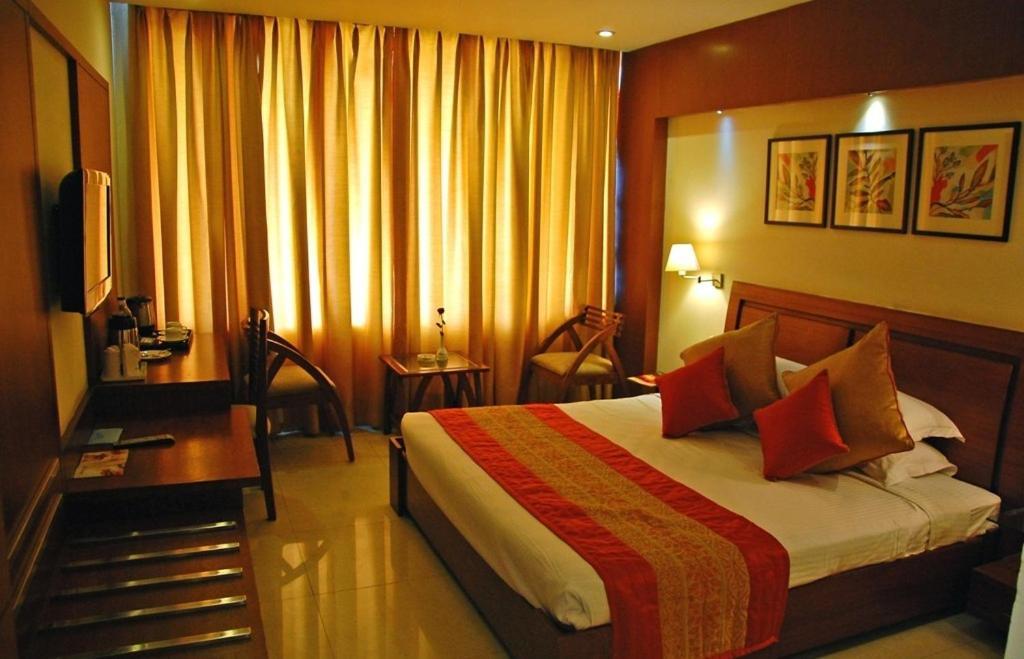 Hotel Shivalikview Chandīgarh エクステリア 写真