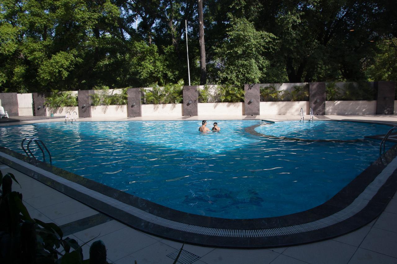 Hotel Shivalikview Chandīgarh エクステリア 写真